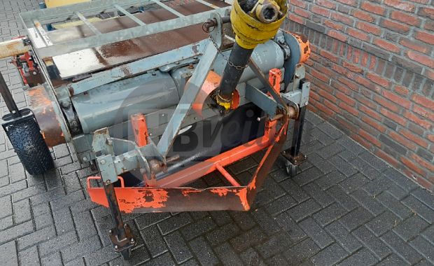 Sleuvenfrees / Plantmachine met Plantelementen