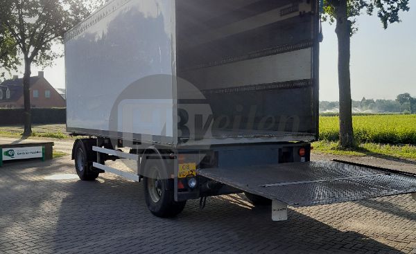 Transportwagen met laadklep