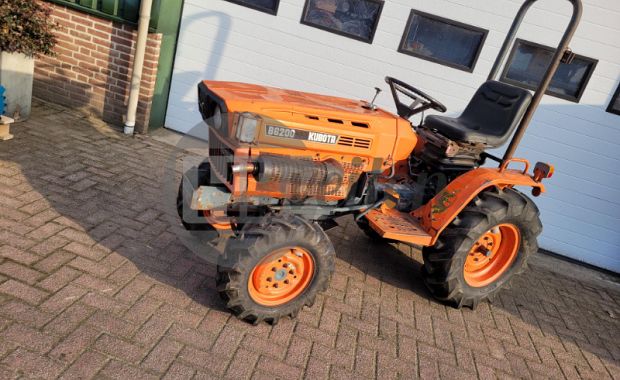 Tractor