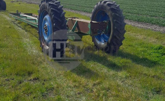 Kistenwagen