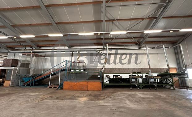 Bunker elevator    