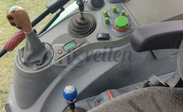 Tractor