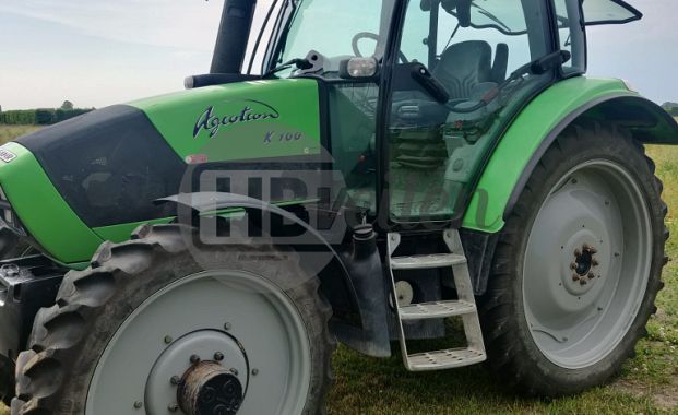 Tractor