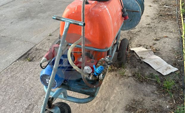 Motorvatspuit