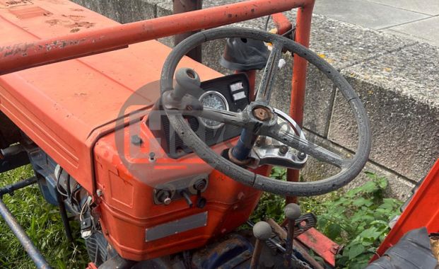 Tractor