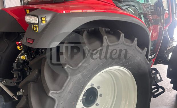 Tractor