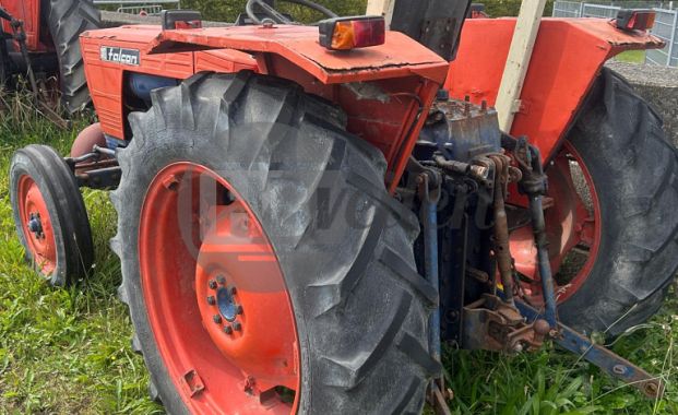 Tractor