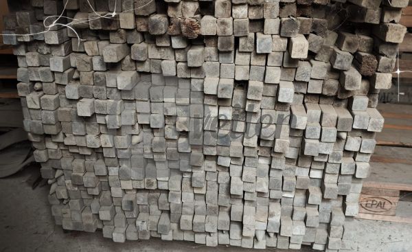 Houten paaltjes