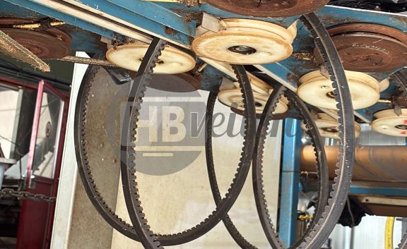 Ontbolmachine met verenkelaar