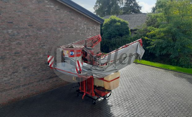 Veldspuit met luchtondersteuning