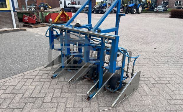  Rijenspuit / kappenspuit