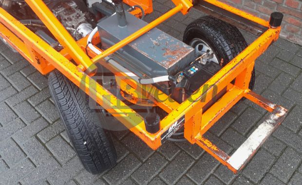 Hoogwerker met dieselmotor