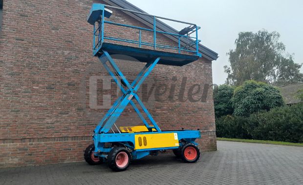 Hoogwerker met dieselmotor
